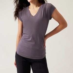 Athleta Outbound V neck T